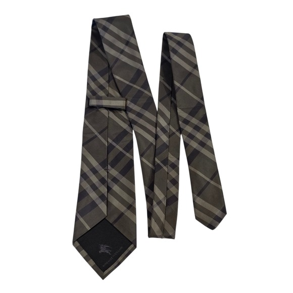 Burberry London Mens Necktie Luxury Gray Black Plaid Silk Handmade Classic - Picture 1 of 14